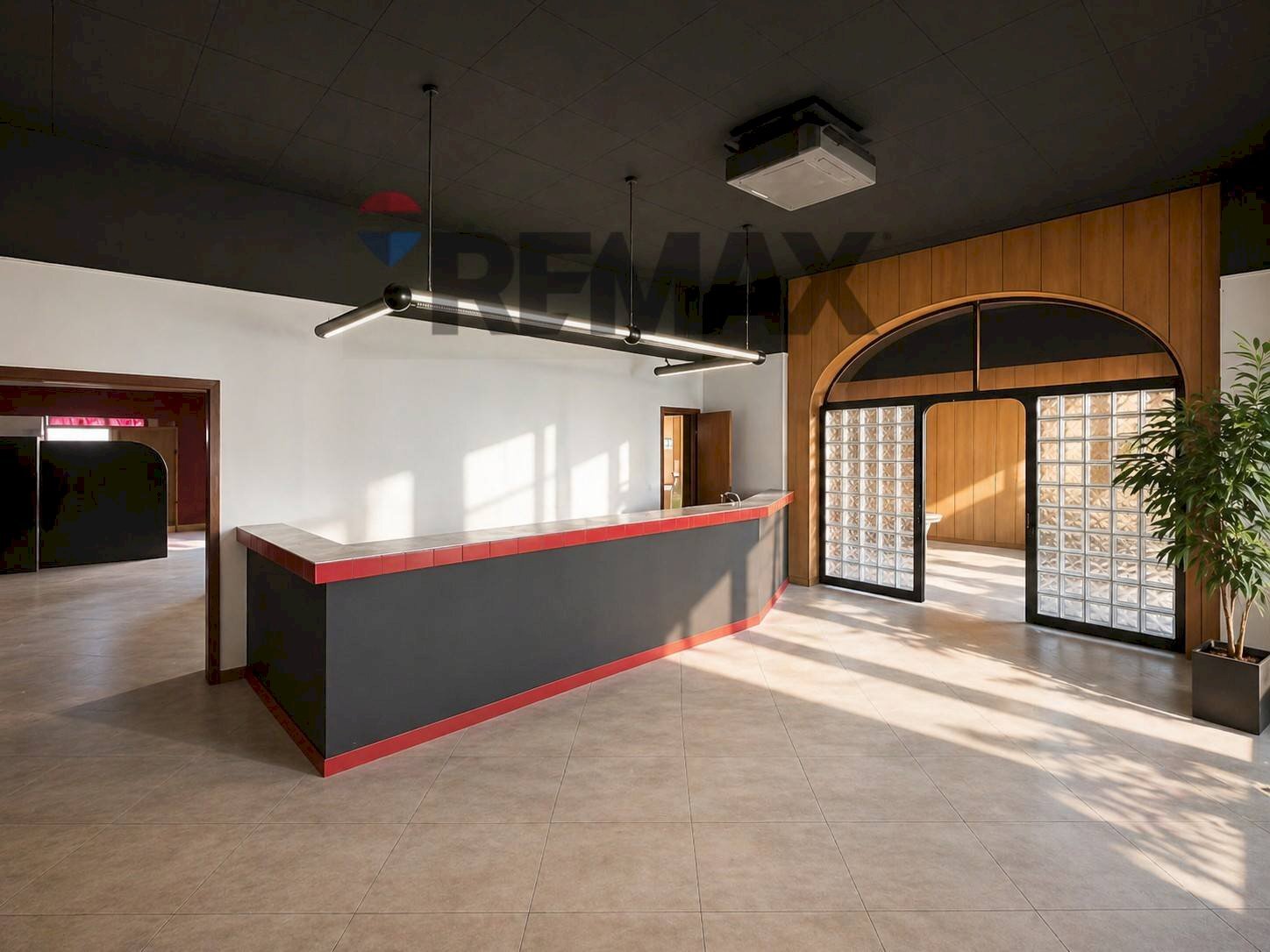 Ricezione / Lobby - Apartment Via Valcuvia
 
10, Brenta - photo 2