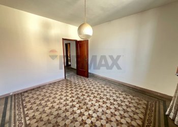 Stanza vuota - Appartamento Via Valcuvia
 
10, Brenta - foto 6