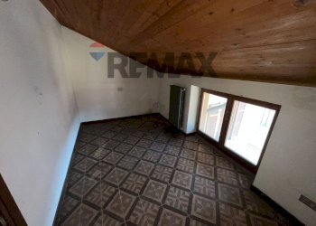 Stanza vuota - Appartamento Via Valcuvia
 
10, Brenta - foto 12