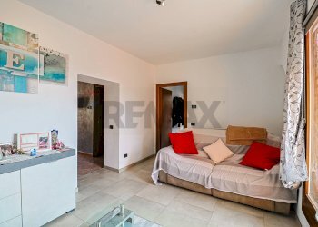 Soggiorno - Three-room apartment Piazza Bernardino Luini
 
8, Dumenza - photo 5