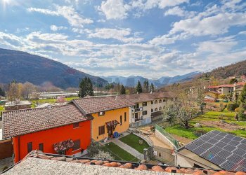Vista delle montagne - Three-room apartment Piazza Bernardino Luini
 
8, Dumenza - photo 24