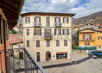 Edificio all\'aperto - Three-room apartment Piazza Bernardino Luini
 
8, Dumenza - photo 26
