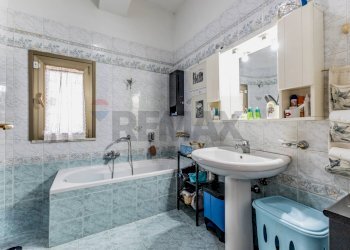 Bagno - Quadrilocale Via Don Umberto Terenzi
 
39, Roma - foto 35