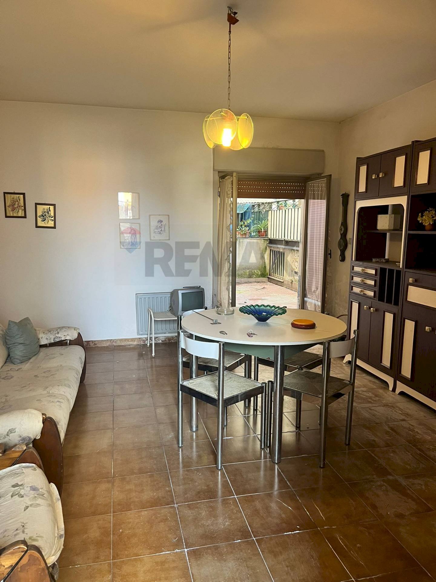 Sala da pranzo - Quadrilocale Via Diana
 
39, Fiumefreddo di Sicilia - foto 3