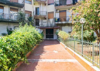 Edificio all\'aperto - Appartamento Via Paolo Orsi
7, Gravina di Catania - foto 25