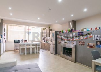 Cucina - Four-room apartment Via Camillo Barbagallo
 
48, Aci Sant'Antonio - photo 14