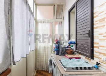 Lavanderia - Four-room apartment Via Camillo Barbagallo
 
48, Aci Sant'Antonio - photo 18