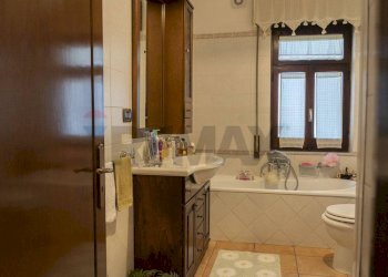 Bagno - Casa semi indipendente Via Etnea
 
570, Tremestieri Etneo - foto 22