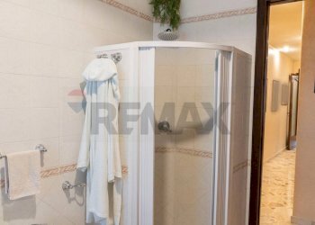 Bagno - Casa semi indipendente Via Etnea
 
570, Tremestieri Etneo - foto 23