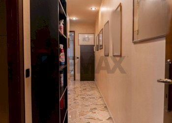 Hall / corridoio - Casa semi indipendente Via Etnea
 
570, Tremestieri Etneo - foto 26