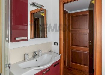 Bagno - Bilocale Via Giuseppe Mazzini
 
21, Gravina di Catania - foto 14