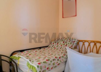 Camera / camera da letto - Villa Contrada Terre Bianche/Strada Statale 192 (KM 79)
 
snc, Misterbianco - foto 12