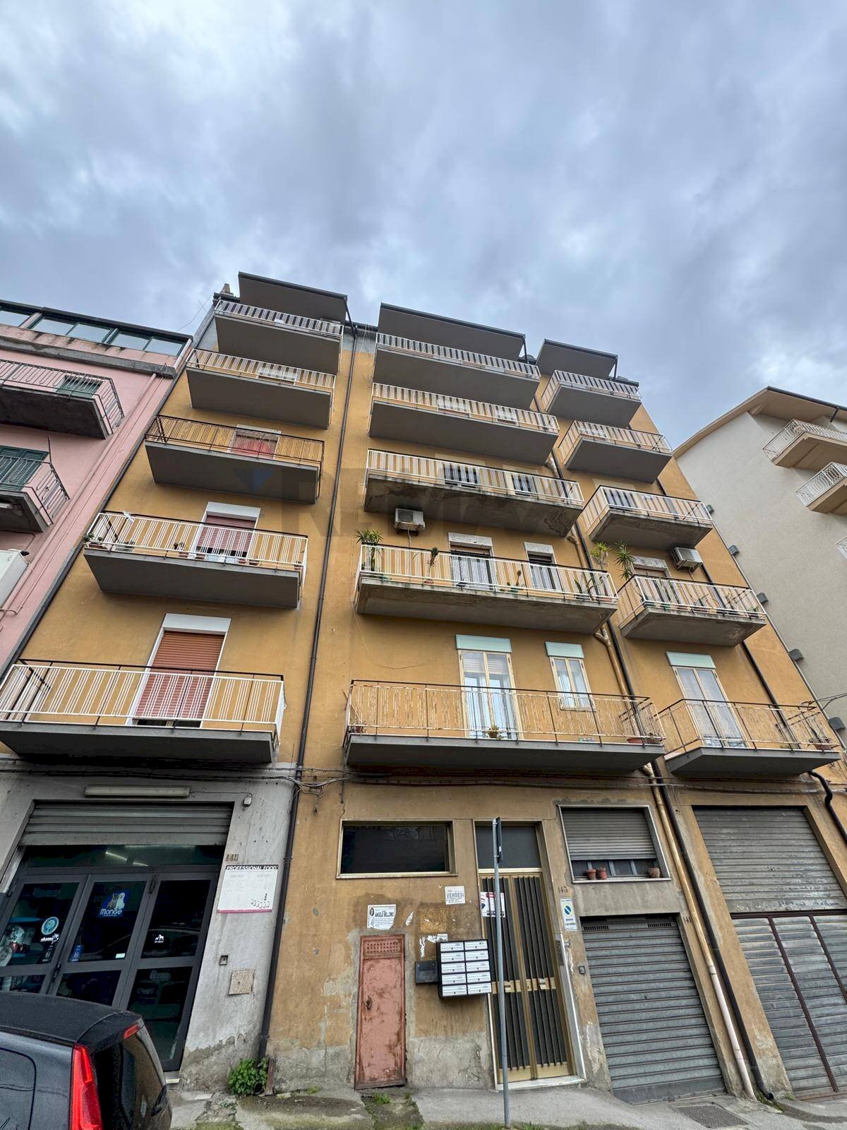 Edificio all\'aperto - Appartamento Via Dalmazia
 
143, Leonforte - foto 1