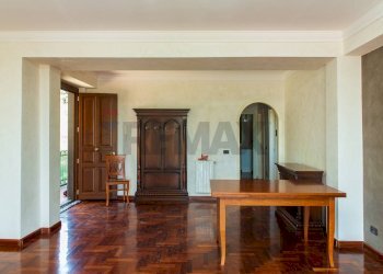 Stanza vuota - Casa semi indipendente Via L' Aquila
 
6, Mascalucia - foto 4