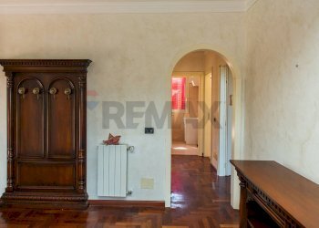 Hall / corridoio - Casa semi indipendente Via L' Aquila
 
6, Mascalucia - foto 5