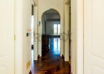 Hall / corridoio - Casa semi indipendente Via L' Aquila
 
6, Mascalucia - foto 22