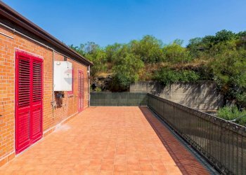 Terrazza - Casa semi indipendente Via L' Aquila
 
6, Mascalucia - foto 41