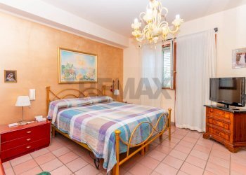 Camera / camera da letto - Villa Bifamiliare Via Carlo Cattaneo
 
119, Francofonte - foto 11