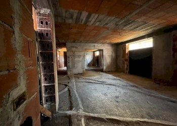 Parcheggio - Appartamento Via Nino Bixio
 
51-53, Carlentini - foto 5