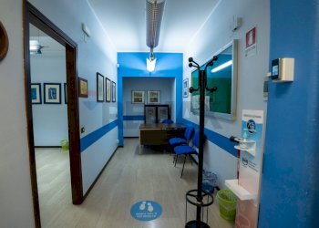 Hall / corridoio - Quadrilocale via locatelli
 
13 d, Catania - foto 2