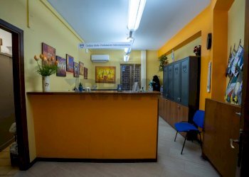 Ricezione / Lobby - Quadrilocale via locatelli
 
13 d, Catania - foto 4