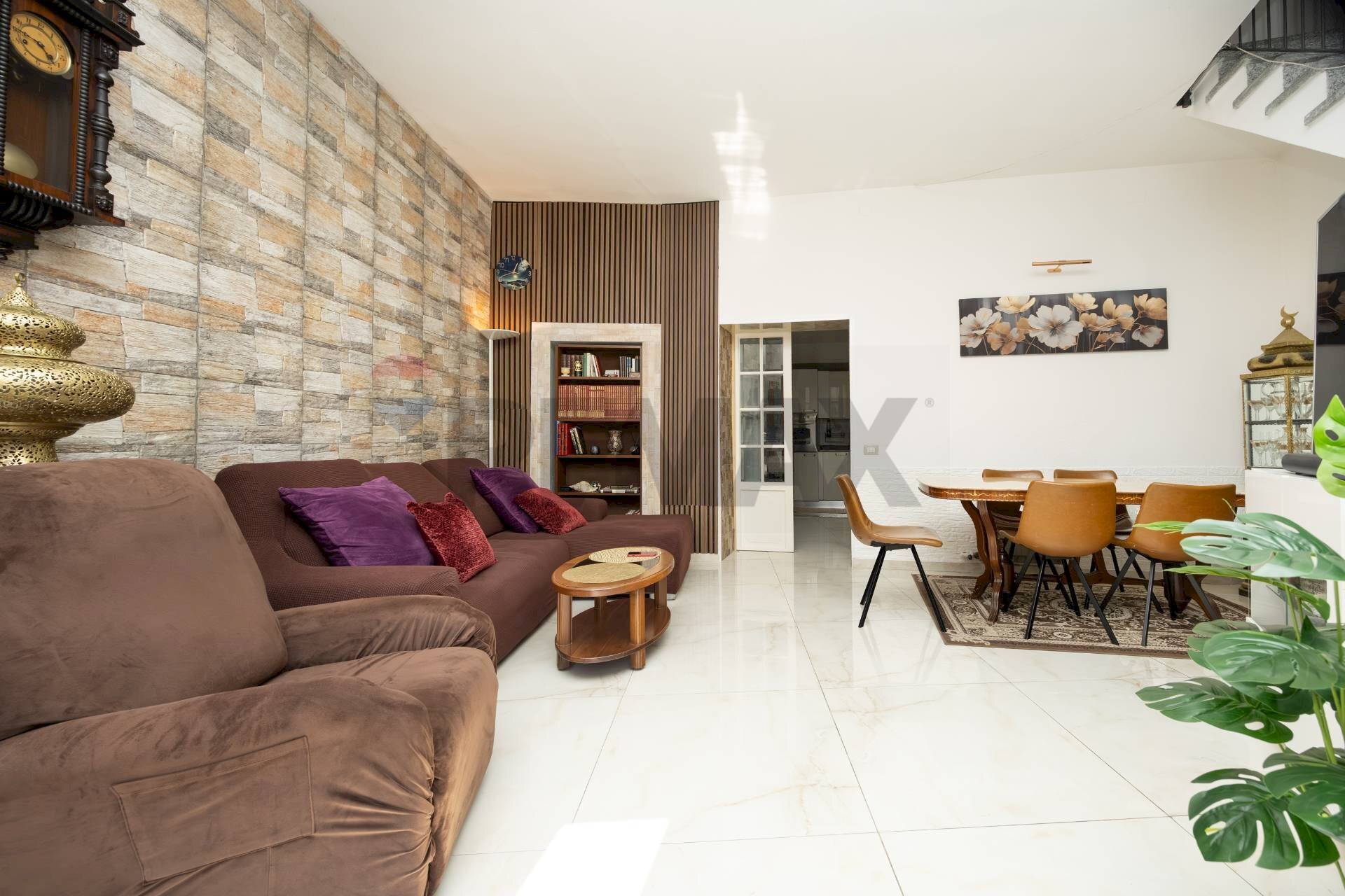 Sala da pranzo - Casa indipendente via Cesare Beccaria
 
29, Gessate - foto 2