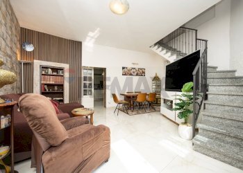 Sala da pranzo - Independent house via Cesare Beccaria
 
29, Gessate - photo 1