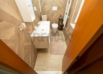Bagno - Independent house via Cesare Beccaria
 
29, Gessate - photo 7