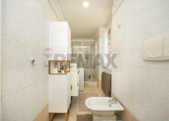 Bagno - Independent house via Cesare Beccaria
 
29, Gessate - photo 16