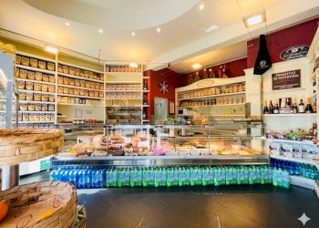 Piscina - Attività Commerciale viale Gramsci
 
65, San Giovanni Valdarno - foto 3