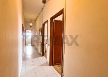 Corridoio  disimpegno - Three-room apartment VIA DELLA LIBERTA
 
63, Cerreto Guidi - photo 9