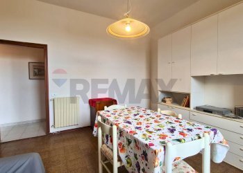 Sala da pranzo - Three-room apartment VIA DELLA LIBERTA
 
63, Cerreto Guidi - photo 12