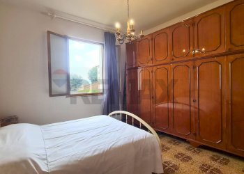 Camera da letto - Three-room apartment VIA DELLA LIBERTA
 
63, Cerreto Guidi - photo 19