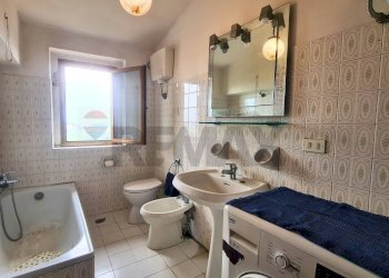 Bagno - Three-room apartment VIA DELLA LIBERTA
 
63, Cerreto Guidi - photo 27