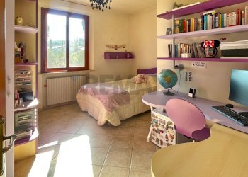 CAMERA - Casa semi indipendente Via Dianella
 
2D, Vinci - foto 15