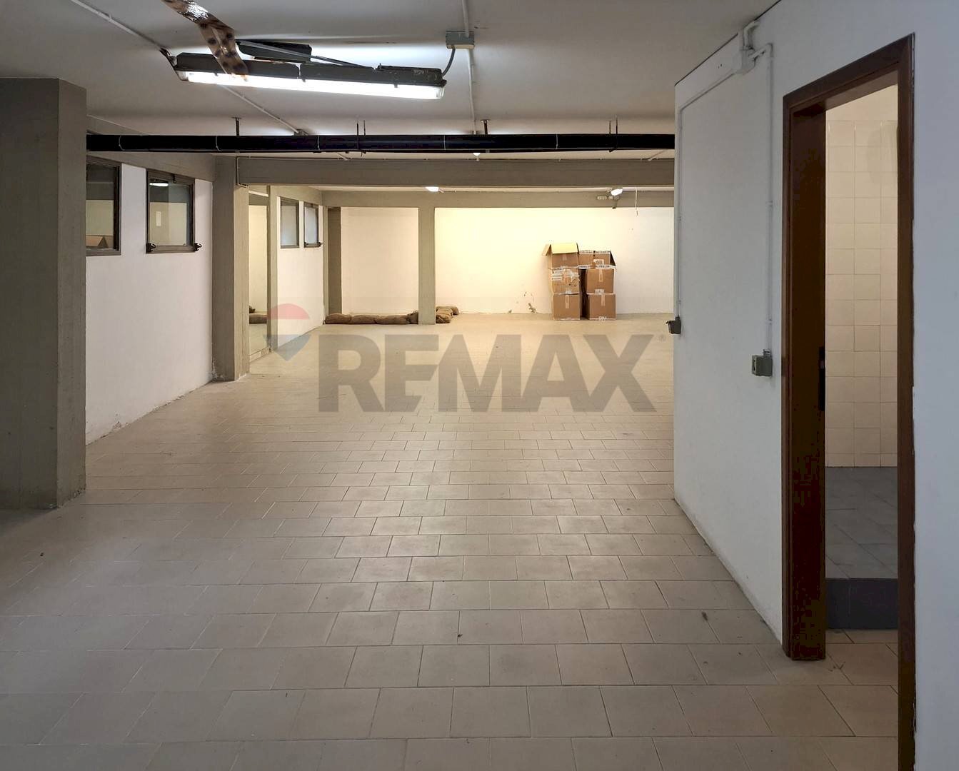 magazzino - Warehouse Empoli - photo 2