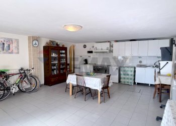Sala da pranzo - Casa indipendente Via della Costa
 
23, Santa Maria a Monte - foto 7