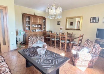 Sala da pranzo - Casa indipendente Via della Costa
 
23, Santa Maria a Monte - foto 26