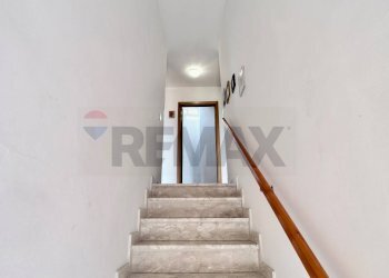 Scale - Casa indipendente Via della Costa
 
23, Santa Maria a Monte - foto 34