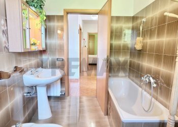 Bagno - Casa indipendente Via della Costa
 
23, Santa Maria a Monte - foto 40