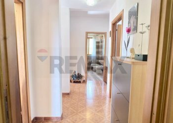 Hall / corridoio - Casa indipendente Via della Costa
 
23, Santa Maria a Monte - foto 52