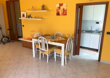 Sala da pranzo - Casa semi indipendente via Leonardo da Vinci
 
32, Castelfiorentino - foto 10