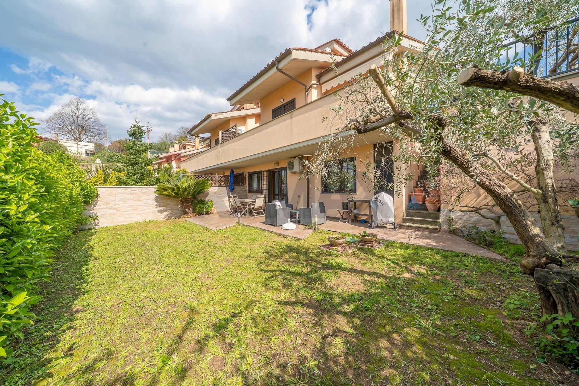 Casa all\'aperto - Semi-detached house VIA QUARTARELLA
 
11A, Riano - photo 1