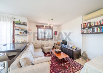 Soggiorno - Semi-detached house VIA QUARTARELLA
 
11A, Riano - photo 20