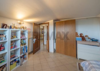 Camera / camera da letto - Semi-detached house VIA QUARTARELLA
 
11A, Riano - photo 49