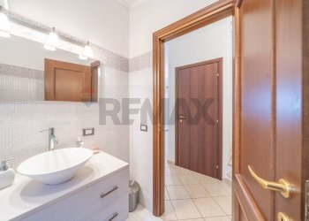 Bagno - Semi-detached house VIA QUARTARELLA
 
11A, Riano - photo 66