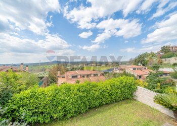 Vista delle montagne - Semi-detached house VIA QUARTARELLA
 
11A, Riano - photo 74