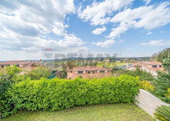 Vista delle montagne - Semi-detached house VIA QUARTARELLA
 
11A, Riano - photo 75