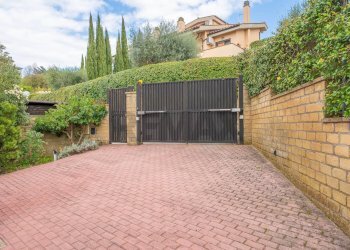 Terrazza - Semi-detached house VIA QUARTARELLA
 
11A, Riano - photo 85