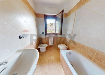 Bagno - Three-room apartment Via Del Sodo
 
13, Magione - photo 51